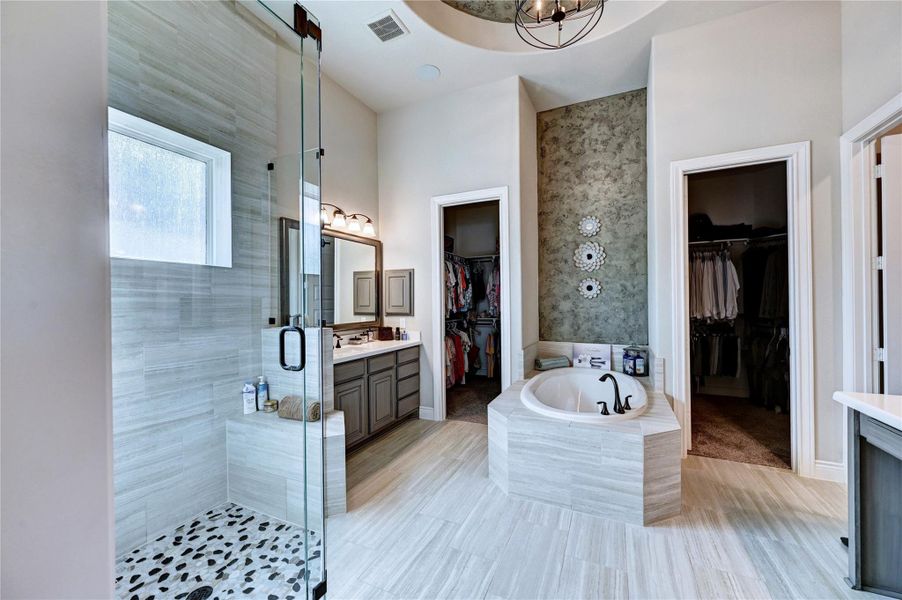 Furnished interior view inside a new home in Artavia 70′, Conroe (Image 28).