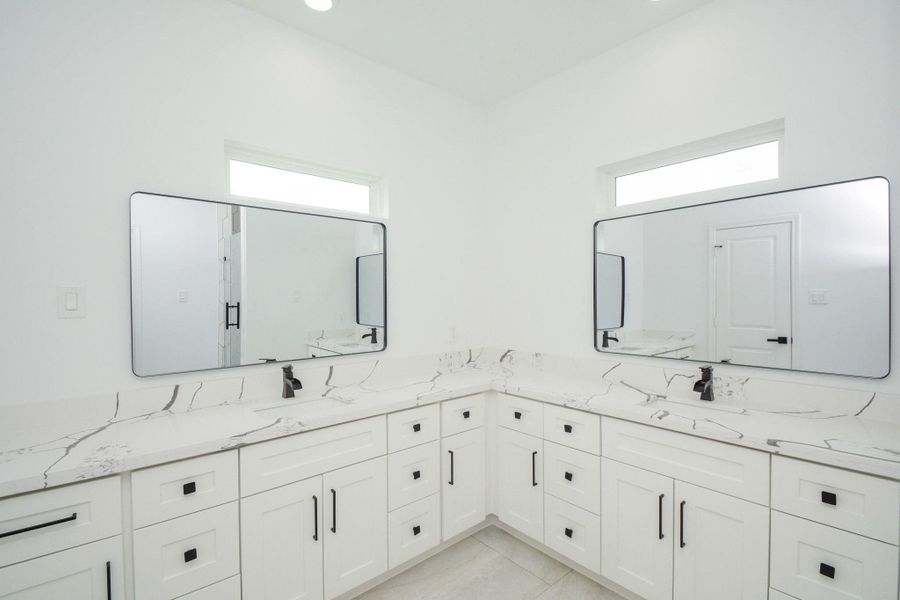 Furnished interior view inside a new home in , Houston (Image 6).