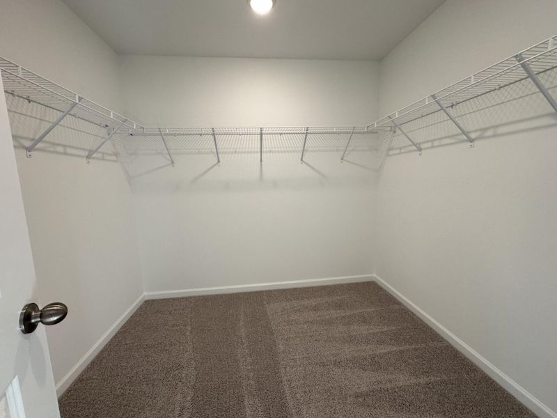 Spacious, unfurnished interior of a new home in East Main Townes, Spartanburg (Image 17).