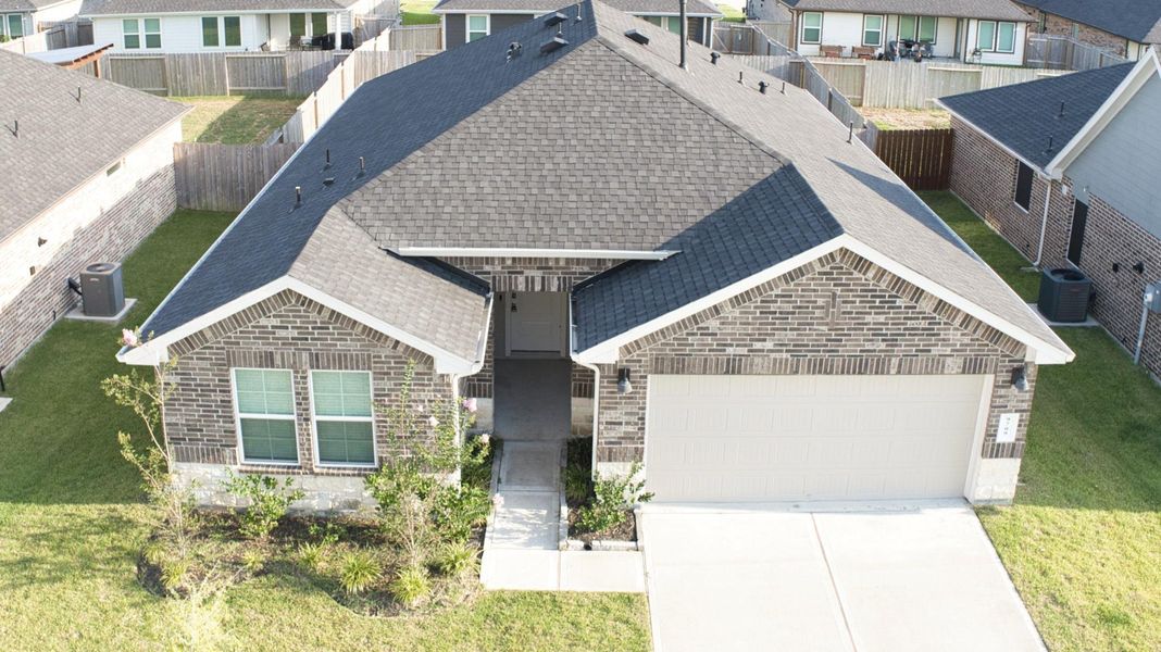 Image 24 of a home in Central Park. Image 24 of a home in Central Park.