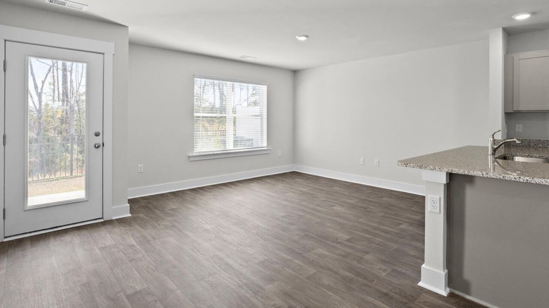 Spacious, unfurnished interior of a new home in Indigo Preserve Townhomes, Leland (Image 13).