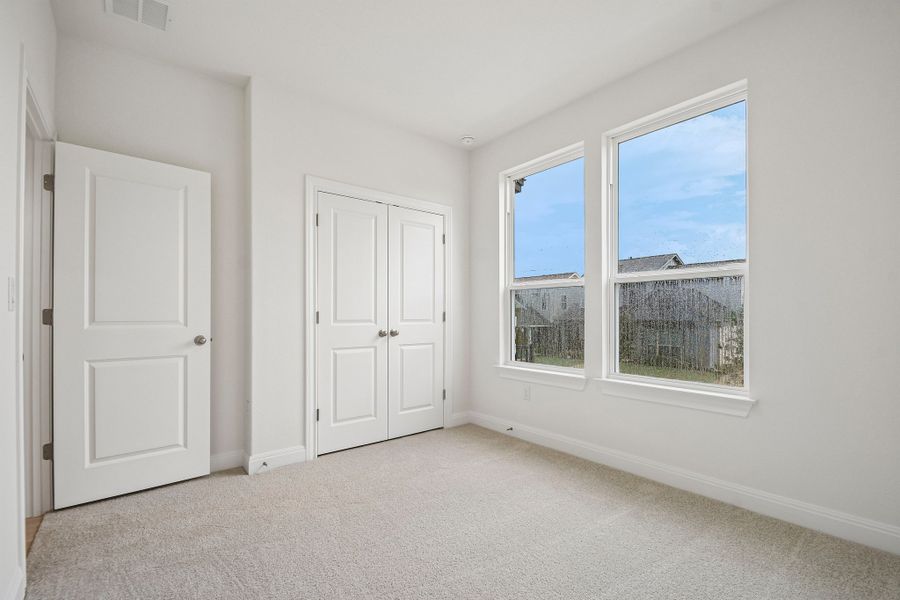 Spacious, unfurnished interior of a new home in Sage Hollow, Kyle (Image 23).