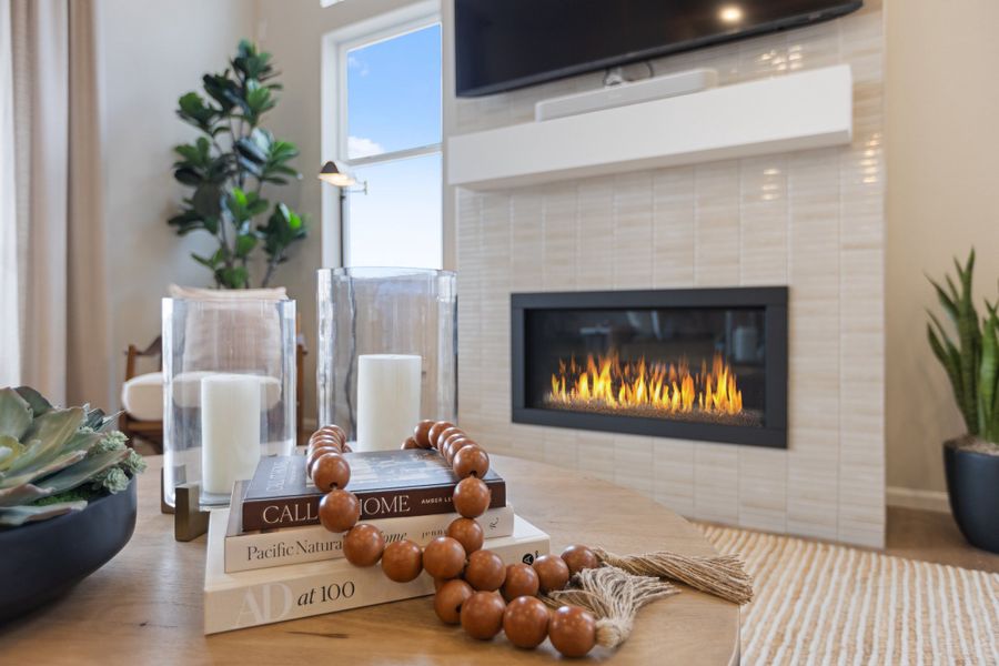 Representative interior finishes for a home built from the 5002 by Risewell Homes in The Estates Collection at Murphy Creek, Aurora (Image 19).