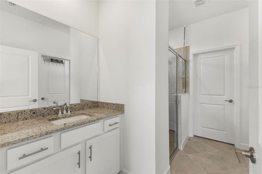 Furnished interior view inside a new home in , Bradenton (Image 12).