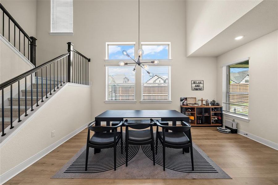 Furnished interior view inside a new home in Willow Grove, Melissa (Image 32).
