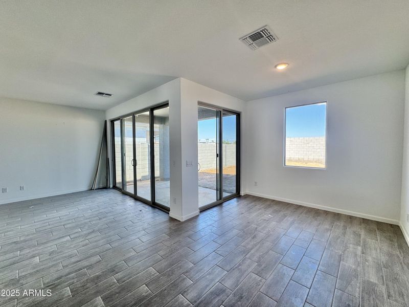 012 Double slider and Dining and