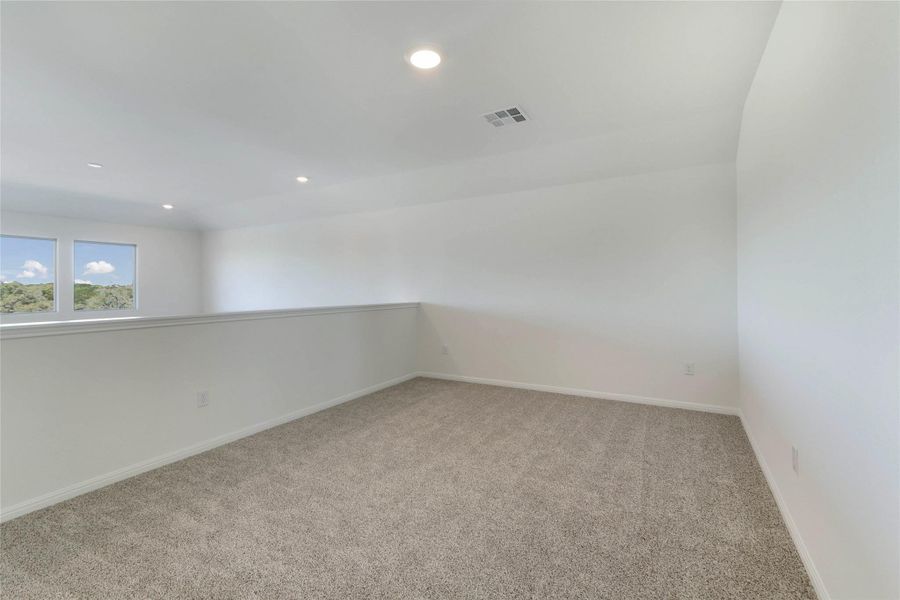 Spacious, unfurnished interior of a new home in Bar W Ranch, Leander (Image 11). Spacious, unfurnished interior of a new home in Bar W Ranch, Leander (Image 11).