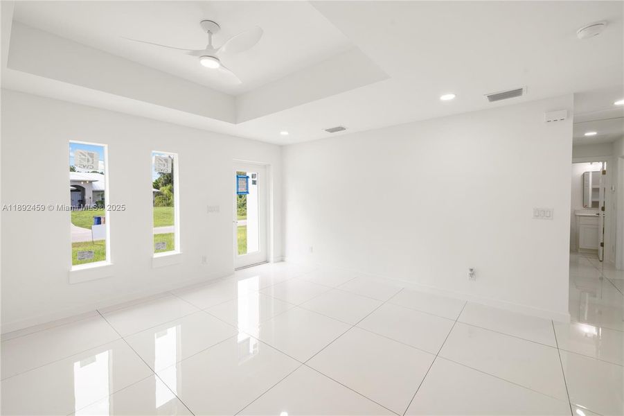 Spacious, unfurnished interior of a new home in , Lehigh Acres (Image 9). Spacious, unfurnished interior of a new home in , Lehigh Acres (Image 9).