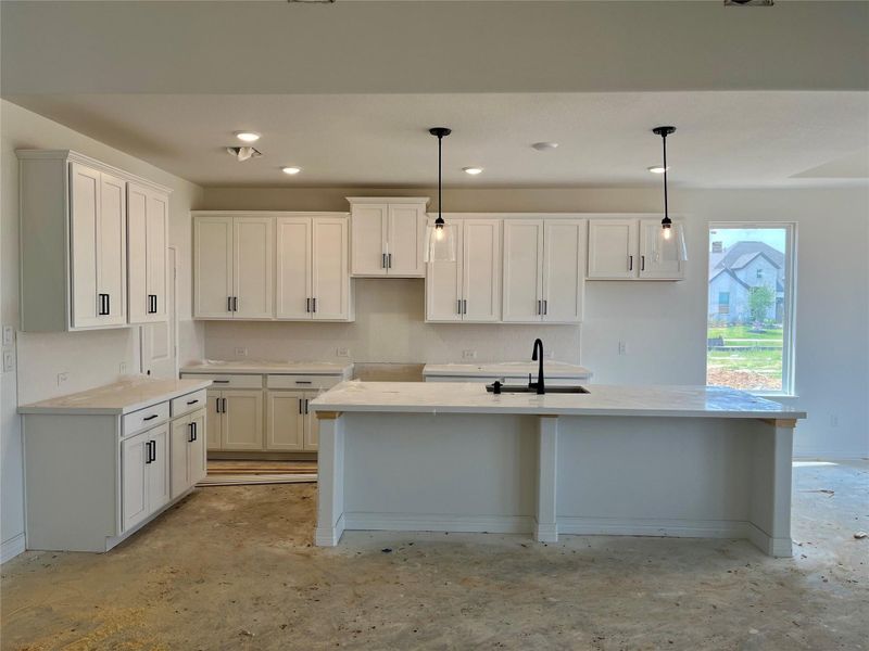Image 34 of a home in Oakwood Estates.
