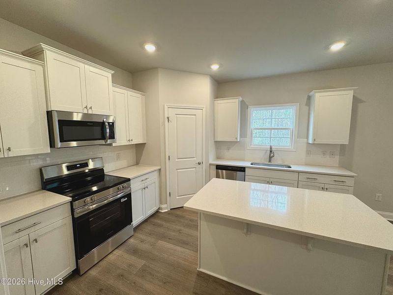 Furnished interior view inside a new home in Rutledge, Shallotte (Image 6).