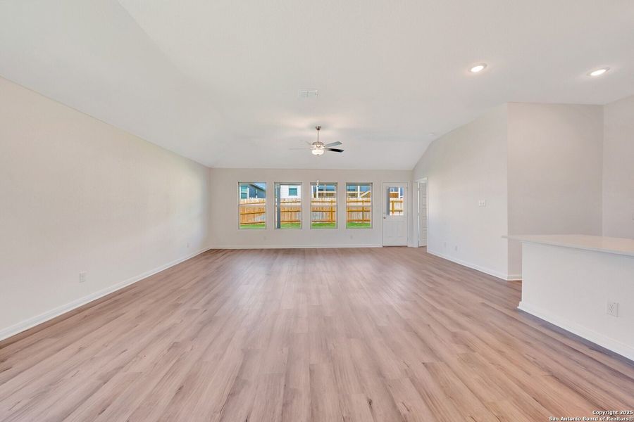 Spacious, unfurnished interior of a new home in Greenspoint Heights, Seguin (Image 33). Spacious, unfurnished interior of a new home in Greenspoint Heights, Seguin (Image 33).