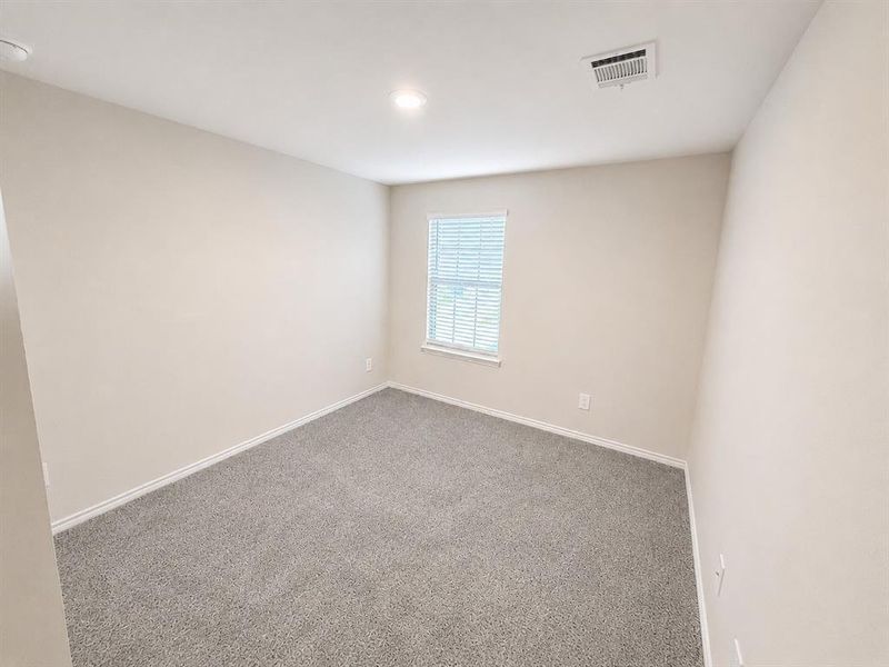 Spacious, unfurnished interior of a new home in Bluff Springs, Ferris (Image 20). Spacious, unfurnished interior of a new home in Bluff Springs, Ferris (Image 20).