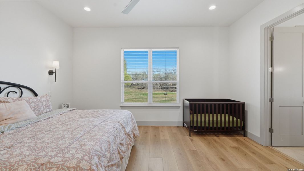 Furnished interior view inside a new home in , Seguin (Image 30).