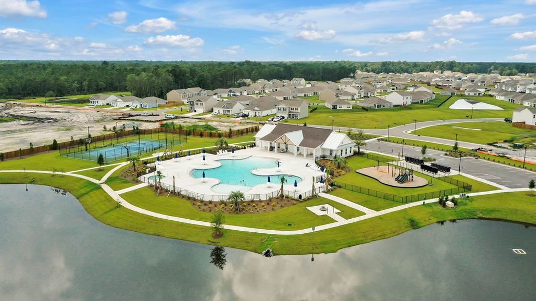 Image 36 representing the WREN by D.R. Horton in Sidbury Station, Castle Hayne, NC.