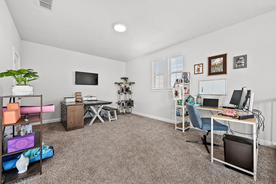 Furnished interior view inside a new home in Porter Country, Buda (Image 35).