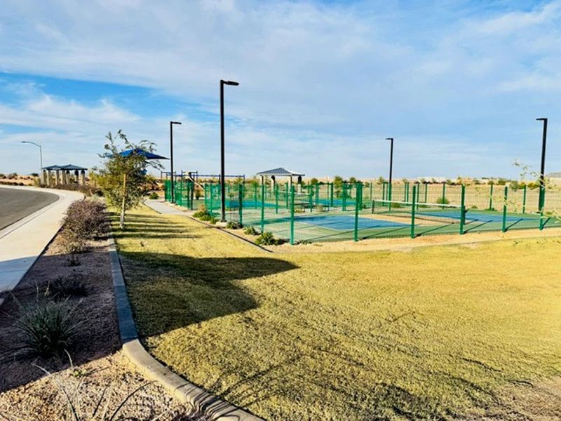 Community amenities in Claro at Amarillo Creek, Maricopa (Image 23).
