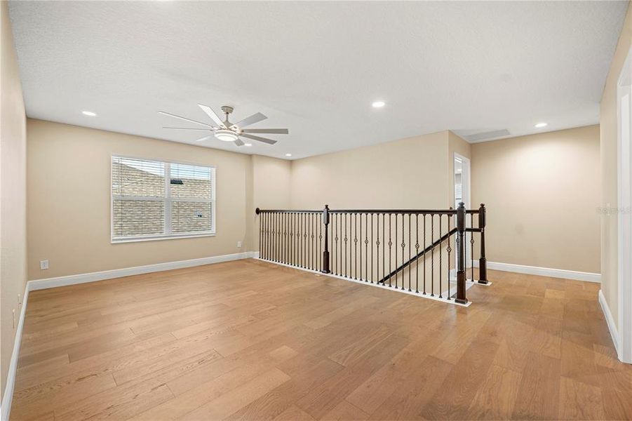 Spacious, unfurnished interior of a new home in , Groveland (Image 33).