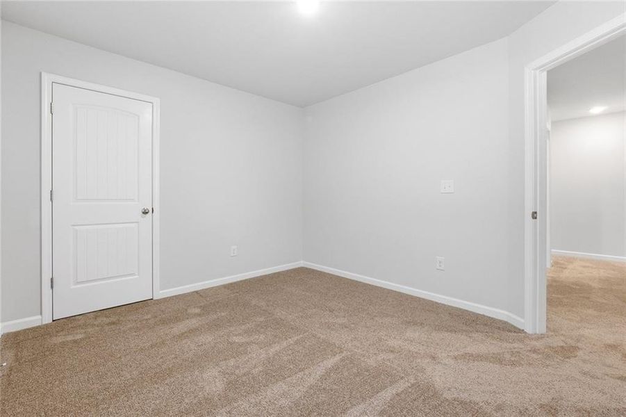 Spacious, unfurnished interior of a new home in Concord Oaks, Powder Springs (Image 18). Spacious, unfurnished interior of a new home in Concord Oaks, Powder Springs (Image 18).