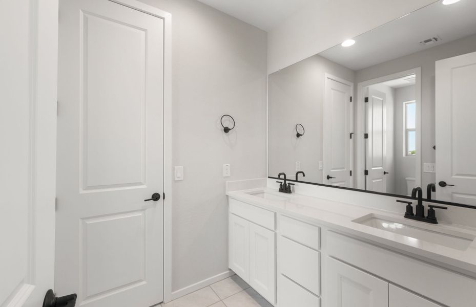 Furnished interior view inside a new home in Legado West, Queen Creek (Image 5).