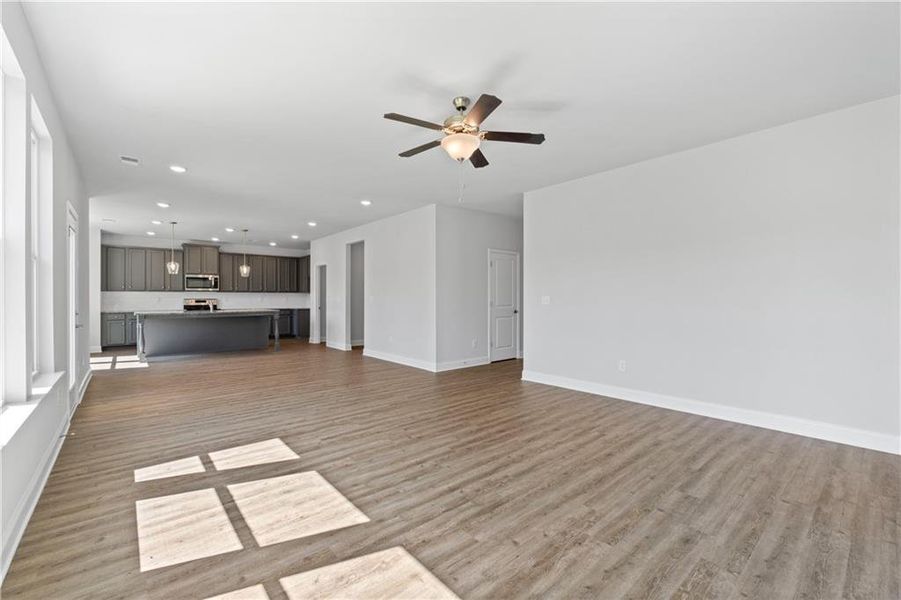 Spacious, unfurnished interior of a new home in Waters Edge, Mansfield (Image 6). Spacious, unfurnished interior of a new home in Waters Edge, Mansfield (Image 6).