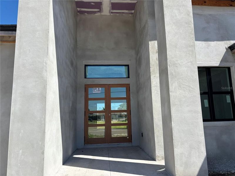 Exterior details and patio area of a home in , Rotonda West (Image 3).
