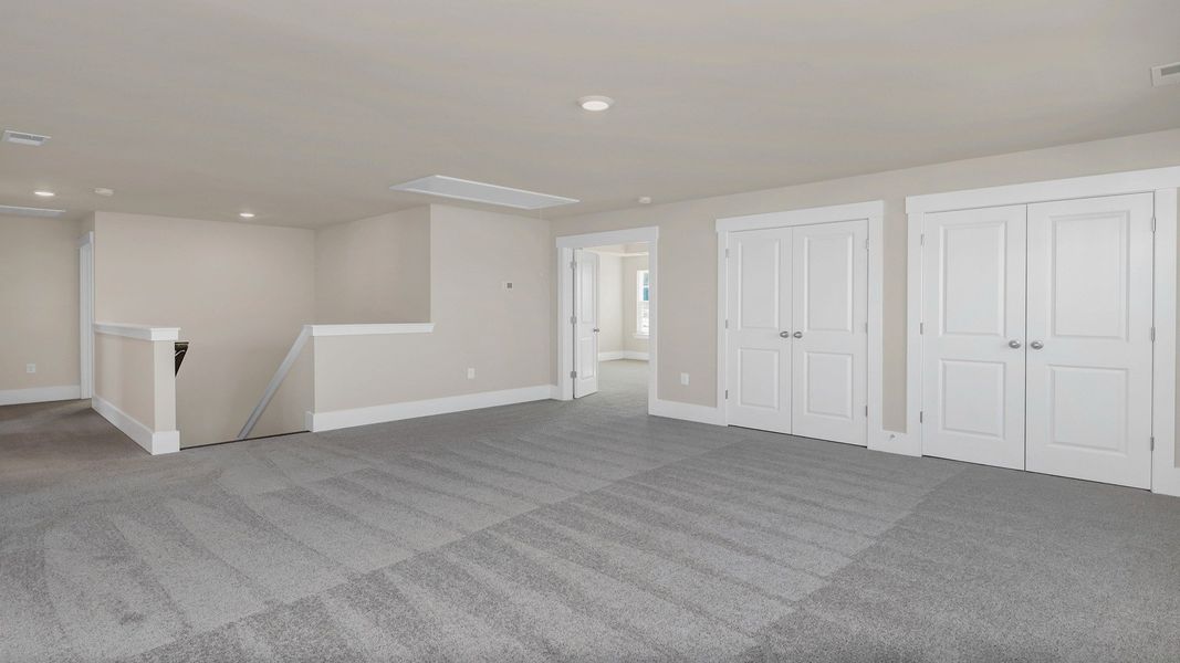 Spacious, unfurnished interior of a new home in Livingston Woods, Irmo (Image 40). Spacious, unfurnished interior of a new home in Livingston Woods, Irmo (Image 40).