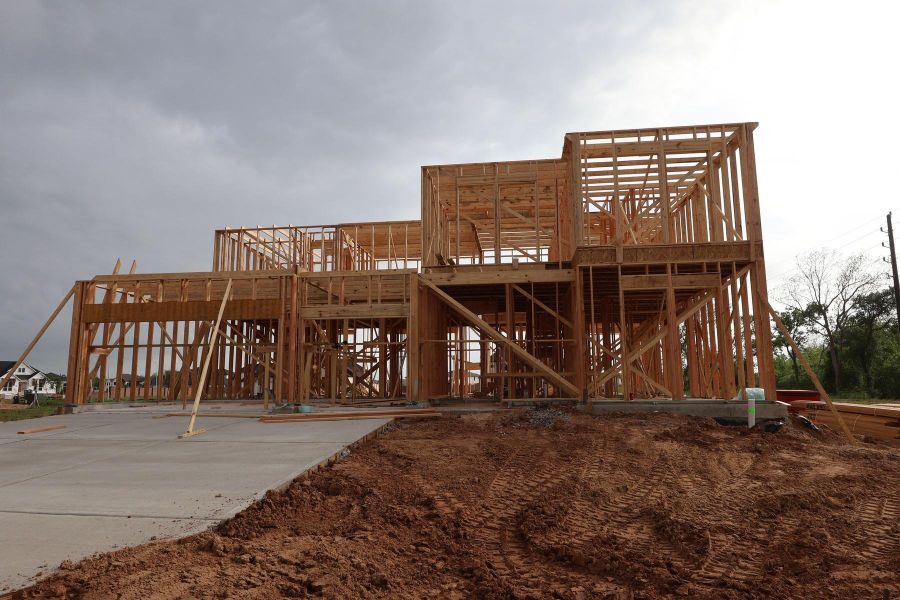 Let us show you how our advanced framing techniques have stood the test of time and allow more insulation for a quieter and more energy efficient home. Let us show you how our advanced framing techniques have stood the test of time and allow more insulation for a quieter and more energy efficient home.
