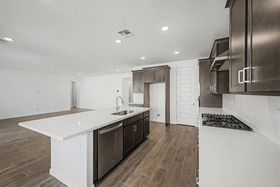Furnished interior view inside a new home in Las Ventanas, Goodyear (Image 5).