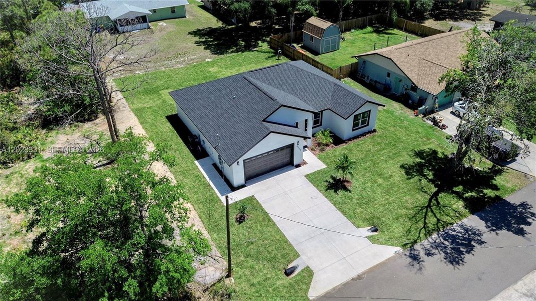 Front exterior of a new home in , Sebring, FL, highlighting curb appeal (Image 1). Front exterior of a new home in , Sebring, FL, highlighting curb appeal (Image 1).
