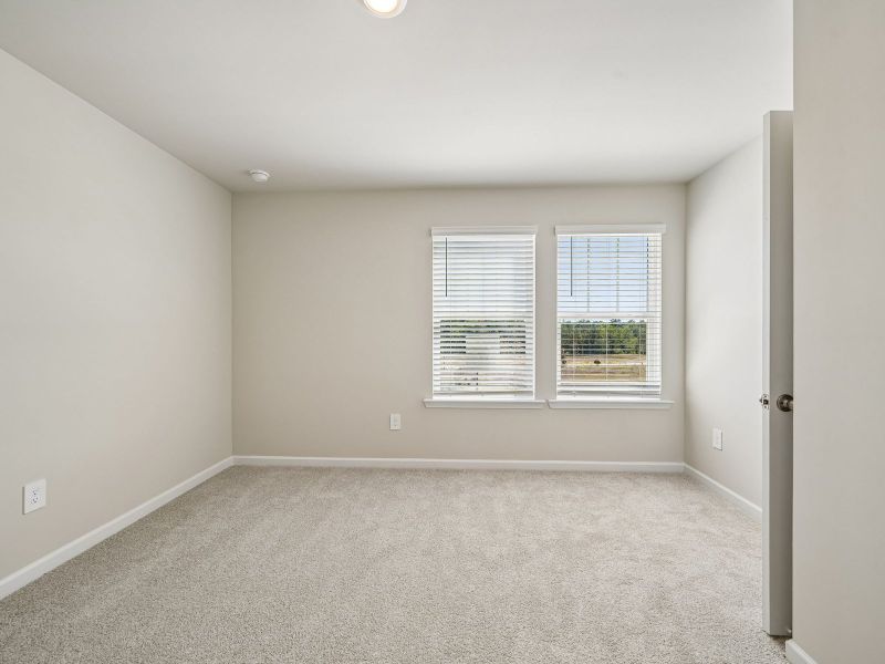 Spacious, unfurnished interior of a new home in Brooks Lake, Loganville (Image 16). Spacious, unfurnished interior of a new home in Brooks Lake, Loganville (Image 16).
