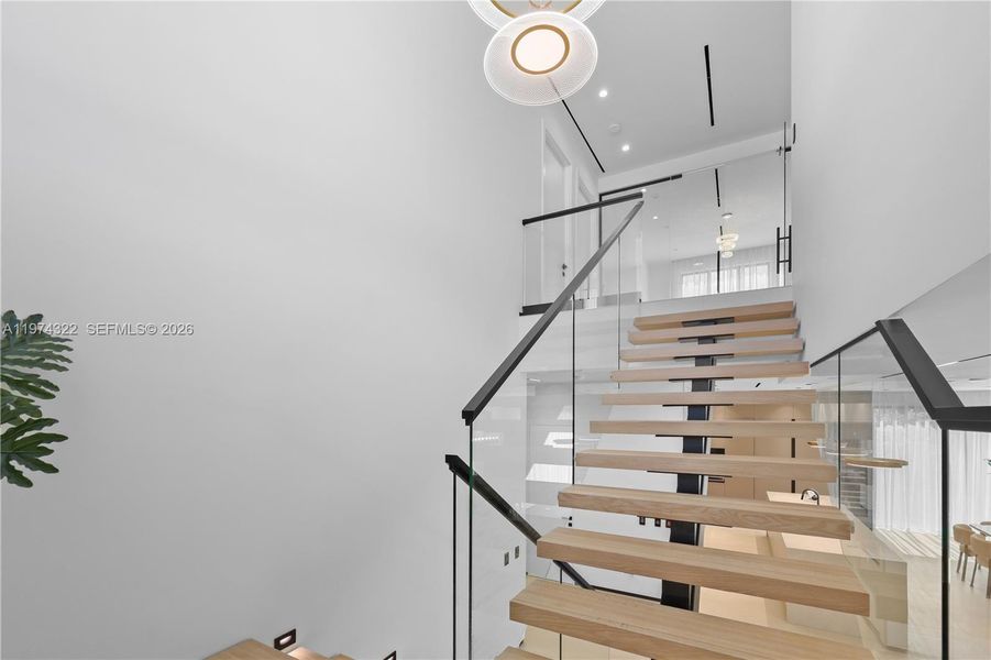 Furnished interior view inside a new home in , Fort Lauderdale (Image 9).