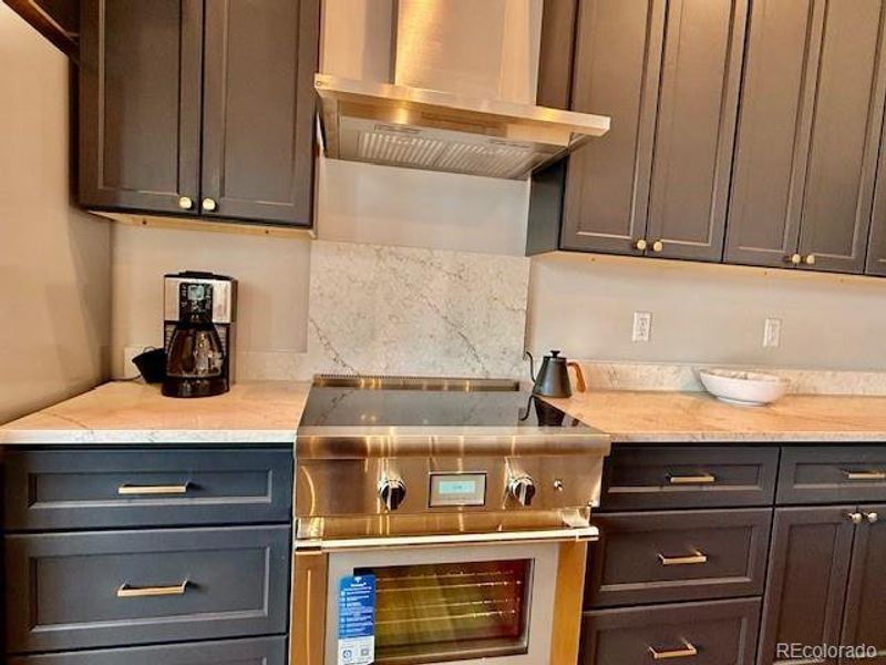 Image 32 of a home in .