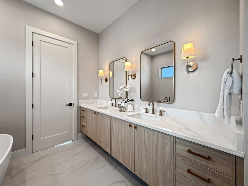 Furnished interior view inside a new home in College Park, Orlando (Image 38).