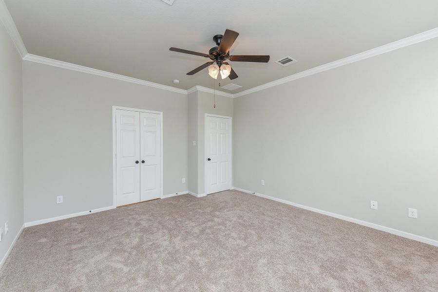 Representative unfurnished interior of a home built from the Floor Plan 2201 by Colina Homes in Grand Magnolia, Magnolia (Image 27).