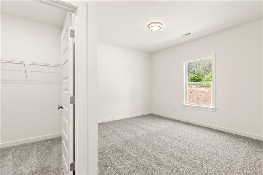 Spacious, unfurnished interior of a new home in , Gainesville (Image 67). Spacious, unfurnished interior of a new home in , Gainesville (Image 67).