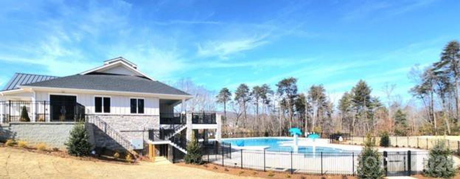 Community amenities in Shannon Woods, Maiden (Image 11).