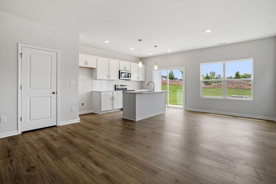 Spacious, unfurnished interior of a new home in Sweetbrier, Durham (Image 19).