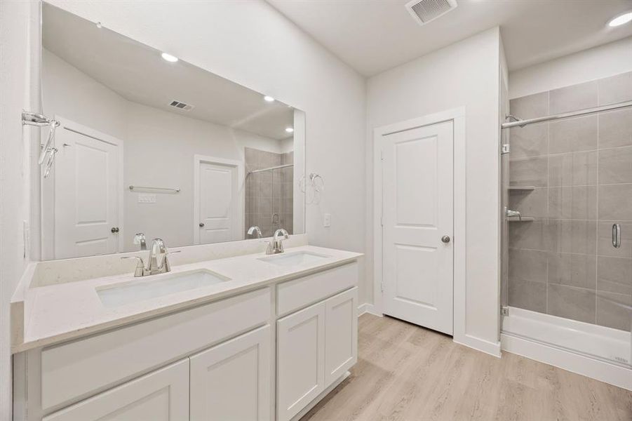 Furnished interior view inside a new home in Summerwood Estates, Red Oak (Image 5).