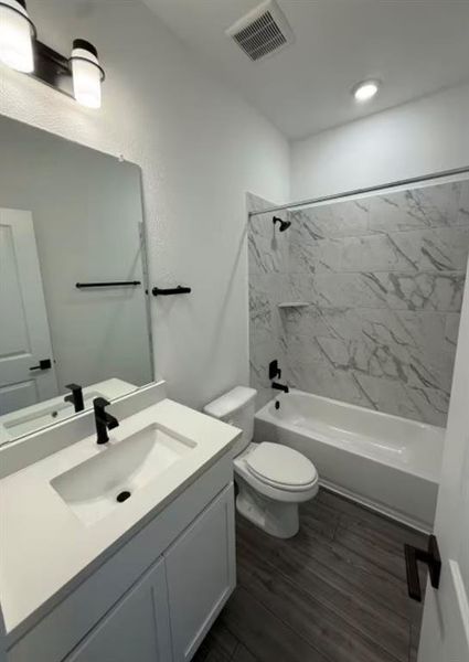 Furnished interior view inside a new home in Sage Collection – Freedom at Anthem, Kyle (Image 3). Furnished interior view inside a new home in Sage Collection – Freedom at Anthem, Kyle (Image 3).