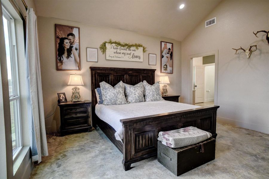 Furnished interior view inside a new home in , Waelder (Image 14).