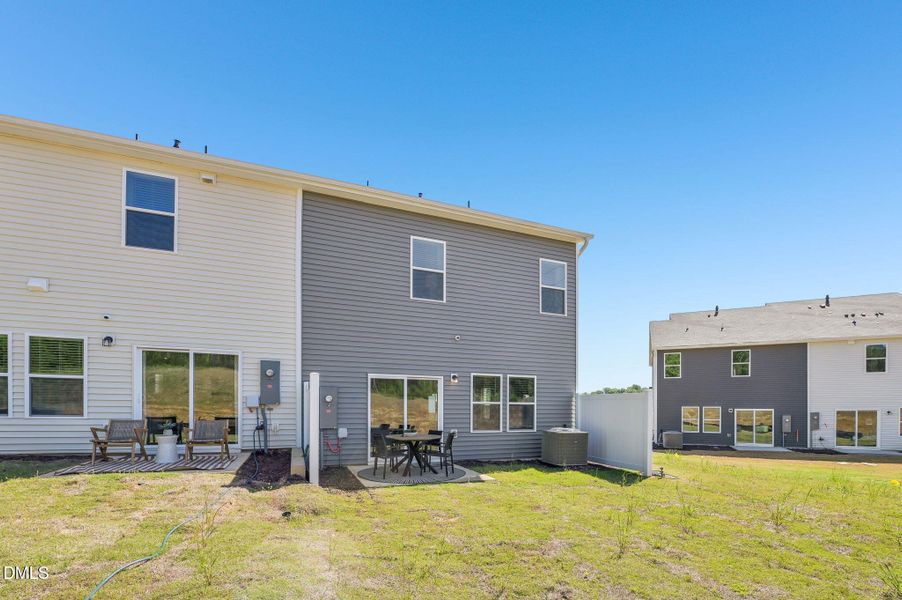 35-web-or-mls-Raleigh - Oakwood - 1066 W