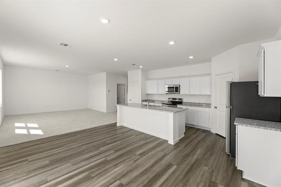 09. 1249 Herring - Dining (2) 09. 1249 Herring - Dining (2)