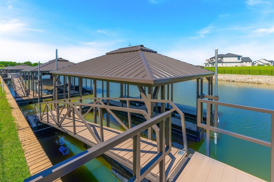 Community amenities in The Resort on Eagle Mt. Lake, Fort Worth (Image 30).