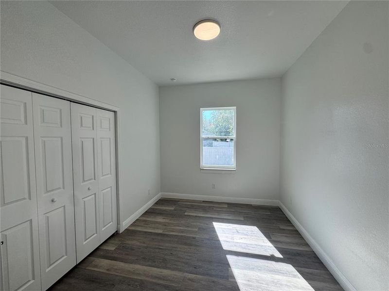 Spacious, unfurnished interior of a new home in , Belleview (Image 10).