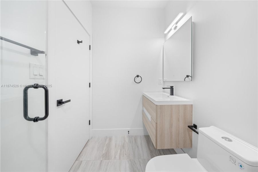 Furnished interior view inside a new home in , Miami (Image 19).