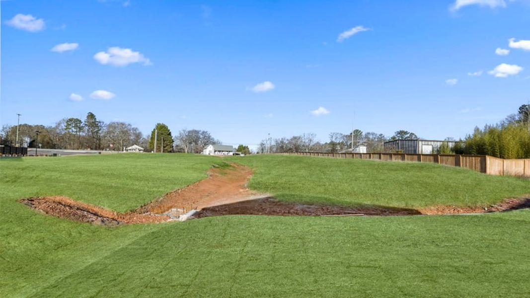 Site preparation for new homesites in Cascade Point, Seneca (Image 35).
