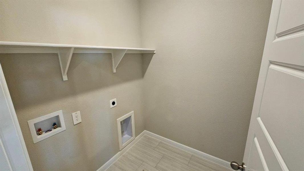 Spacious, unfurnished interior of a new home in Monarch at the Meadows, Ponder (Image 11). Spacious, unfurnished interior of a new home in Monarch at the Meadows, Ponder (Image 11).