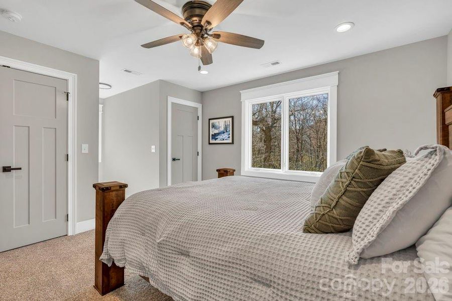 Upper level bedroom 2 Upper level bedroom 2