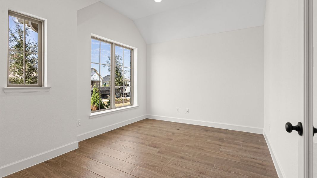 Spacious, unfurnished interior of a new home in StoneCreek Estates, Richmond (Image 20).