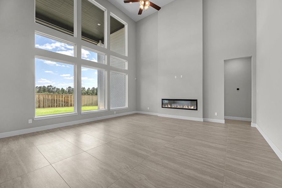 Spacious, unfurnished interior of a new home in Kresston, Montgomery (Image 13).